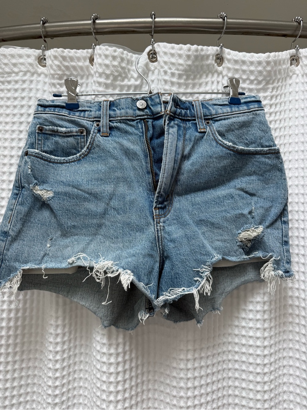 Abercrombie & Fitch Curve Love The Mom Short 4